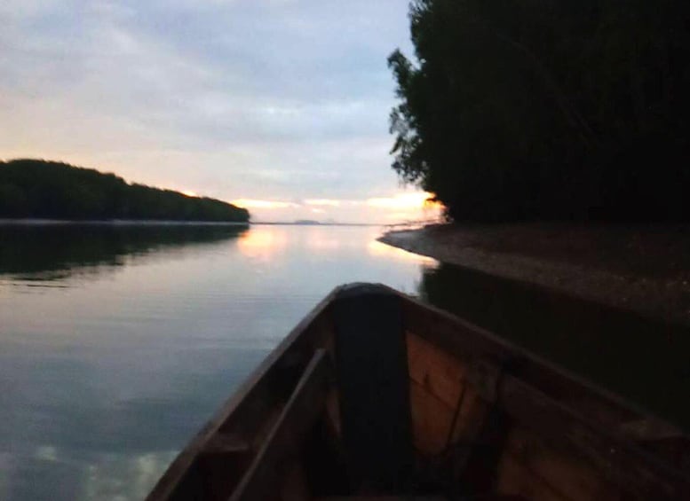 Picture 24 for Activity Ko Lanta: Private Romantic Sunrise by Gondola