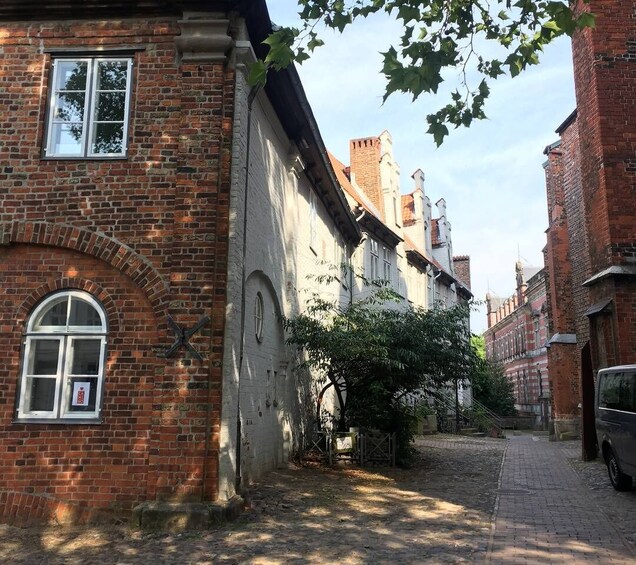 Picture 3 for Activity Lübeck: Backyards and Town Houses Private Guided Tour