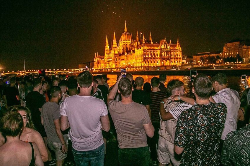 Picture 4 for Activity Budapest: Boat Party on the River Danube