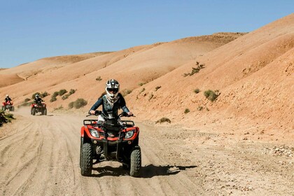 Experiencia en quad en Marrakech: desierto y Palmeraie