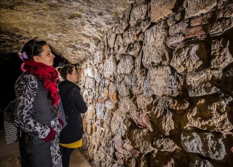 Picture 10 for Activity Budapest: Buda Castle Cave Tour