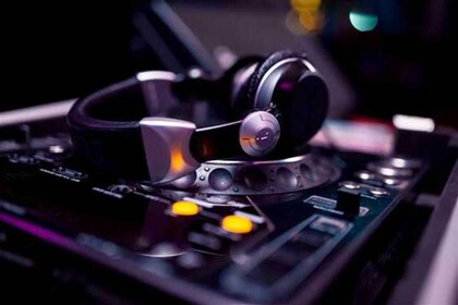 Back to the '80s Disco Cruise Ammouliani Round Tour