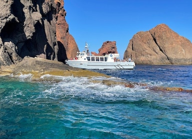 From Sagone/Cargèse: Scandola, Piana and Girolata Boat Tour