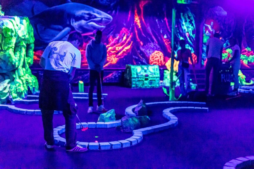 Picture 12 for Activity Amsterdam: 12-Hole Glow-in-the-Dark Mini-Golf Experience