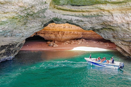 From Portimão: Benagil Boat Tour with Local Guide