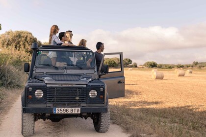 Menorca: Saaren löytöretki jeeppikierroksella