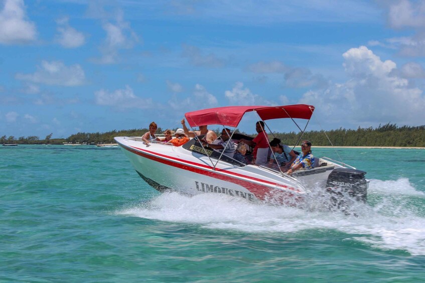Picture 5 for Activity Trou d'Eau Douce: Speedboat Tour to Ile aux Cerfs with Lunch