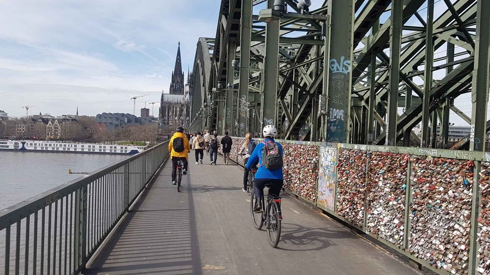 Picture 1 for Activity Cologne: 3-Hour Guided Bike Tour