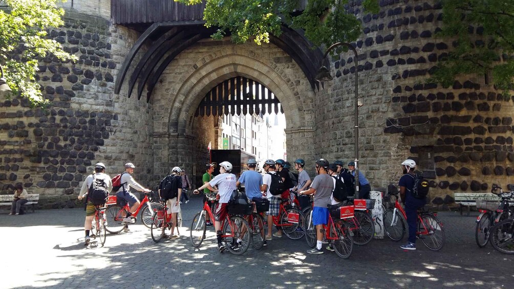 Picture 13 for Activity Cologne: 3-Hour Guided Bike Tour