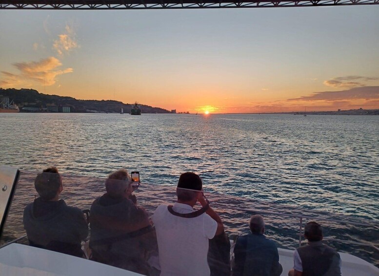 Picture 24 for Activity Lisbon: Sailing Tour on the Tagus River