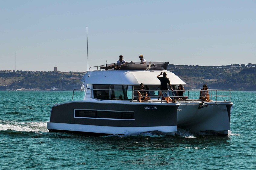 Picture 12 for Activity Lisbon: Sailing Tour on the Tagus River