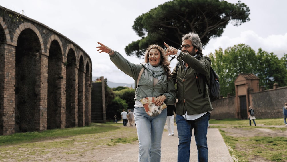 Pompeii Express: High-Speed Train from Rome