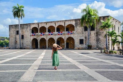 Från Bavaro: Kolonial stadsrundtur i Santo Domingo