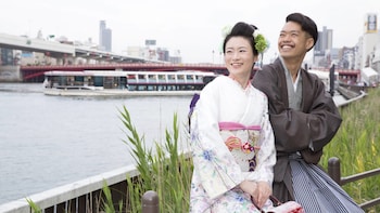 TOKYO SKYTREE® Admission with Full-Day Kimono Hire