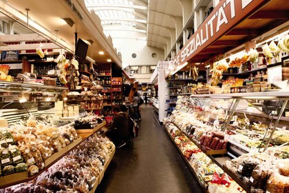 Stuttgart: Guided Tour of the Stuttgart Market Hall