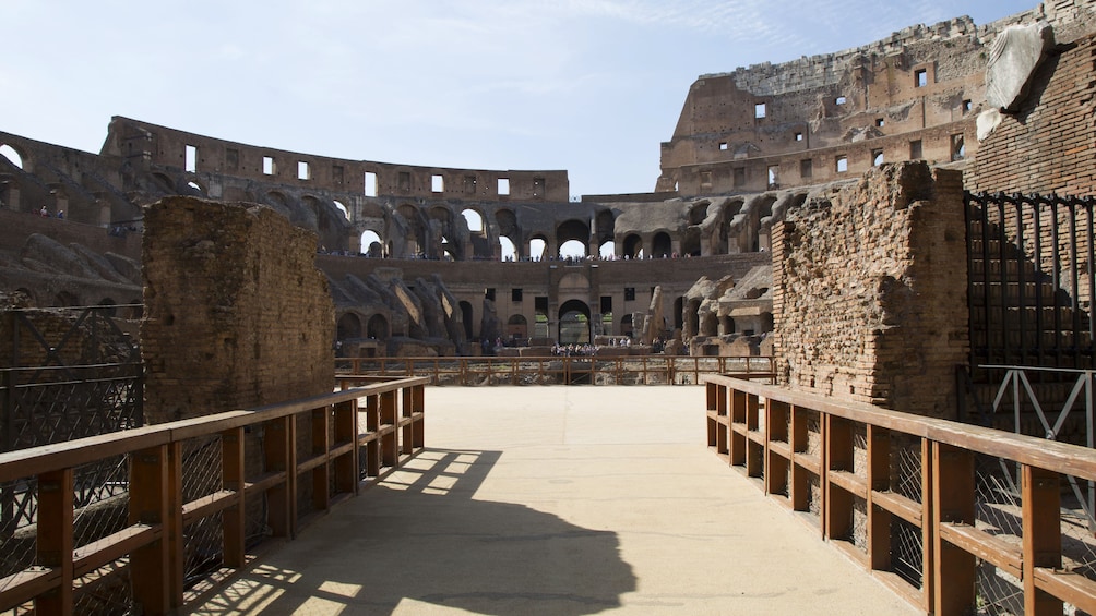 Charger l’élément 5 sur 10. Semi-private Colosseum Tour: Gladiator’s Gate & Arena Floor