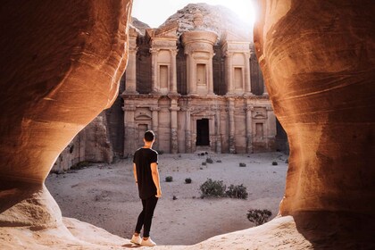 Au départ d'Amman : Excursion de 2 jours à Petra, Wadi Rum et la Mer Morte