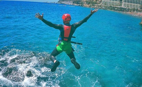 Gran Canaria: Adrenalinfyldt coasteering-oplevelse