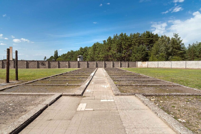 Picture 14 for Activity Berlin: Sachsenhausen Memorial Guided Walking Tour