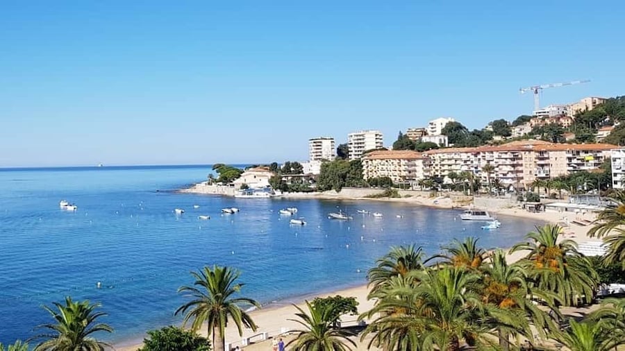 Ajaccio: Beginner's Scuba Dive with Experienced Instructor