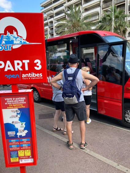 Picture 9 for Activity Antibes: 1 or 2-Day Hop-on Hop-off Sightseeing Bus Tour