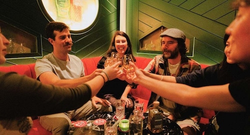 Edinburgh: Whiskyn maistelu historian ja tarinankerronnan kera