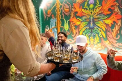 Edinburgh: Whiskyn maistelu historian ja tarinankerronnan kera