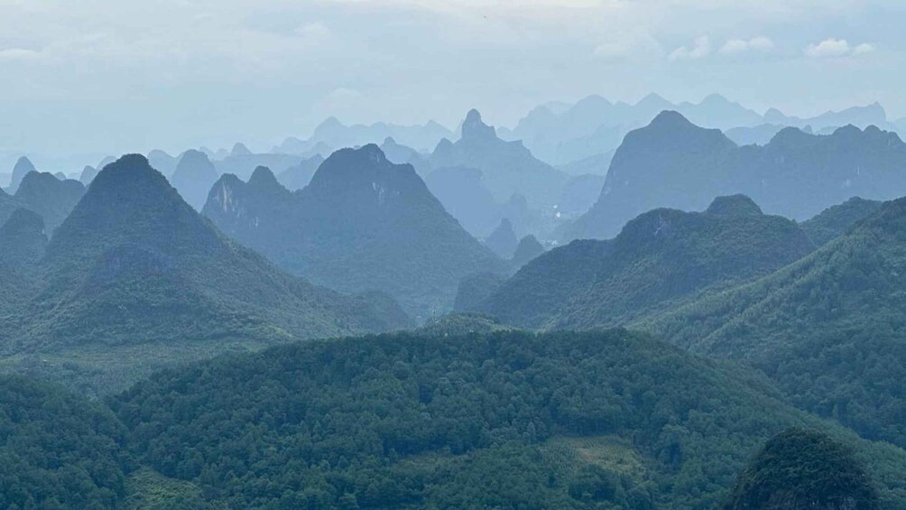 Picture 8 for Activity Yangshuo Ruyi peak & round way cable car ticket