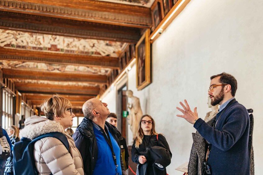 Florence: Skip-the-Line Uffizi Small Group Tour