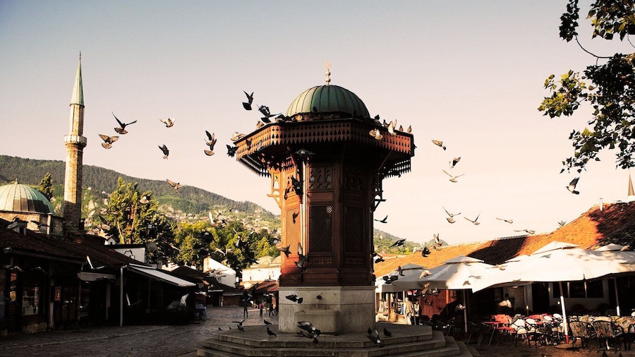 Sarajevo: Grand Walking Tour