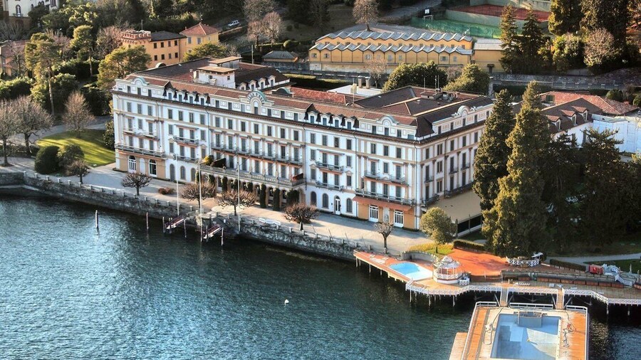 Lake Como: Scenic Views Luxury Helicopter Tour