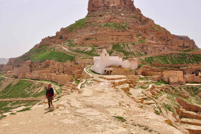 Picture 11 for Activity Djerba: 3 Days trekking Cheninni Ksar Ghilane sahara desert