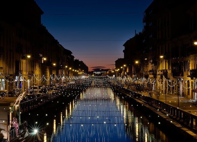 Picture 2 for Activity Milan: Navigli Evening Bike Tour with Aperitivo