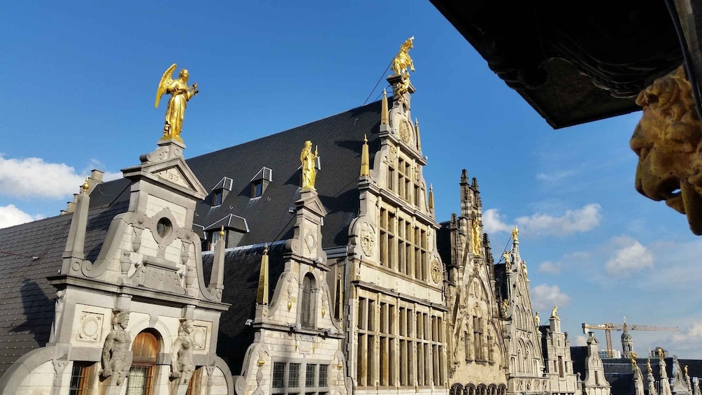 Antwerp: Walking Tour from Steen to Central Station