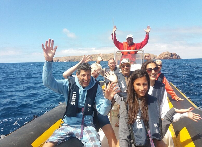 Picture 1 for Activity From Peniche: 1-Hour Cabo Carvoeiro Boat Tour