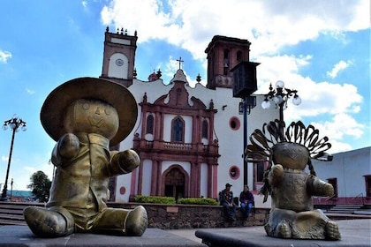 Full Day Guided Tour in Spanish to 3 Magical Towns of Querétaro