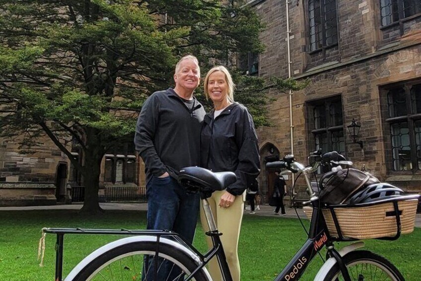 Fun Private Bike Tour of Glasgow