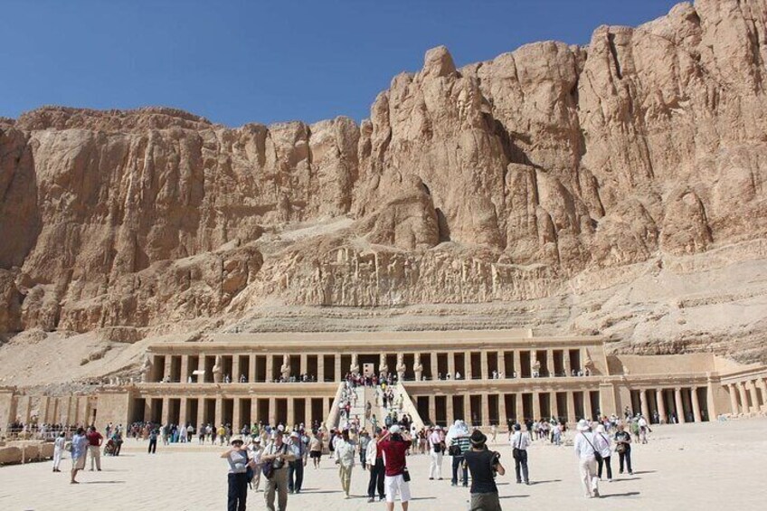 Private Tour To Luxor From Aswan Visiting Best Of Luxor City