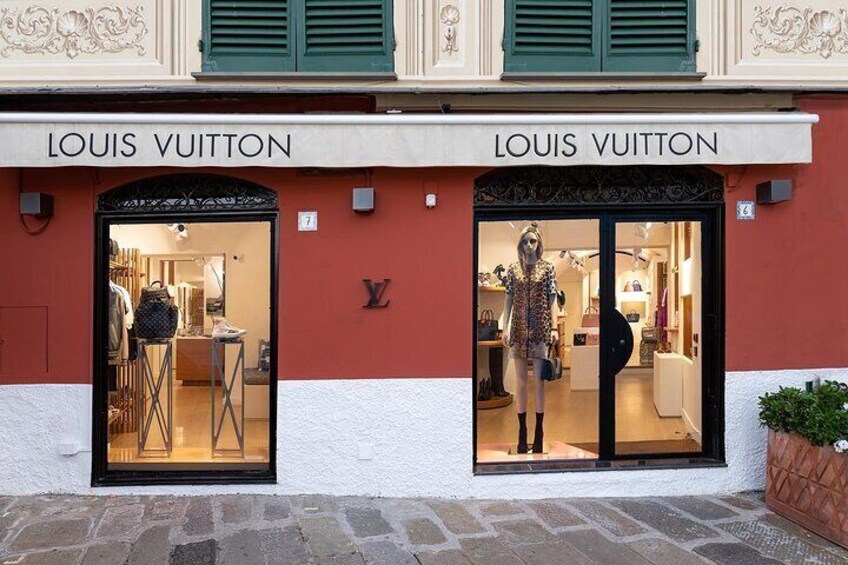 Luxury shopping in Portofino