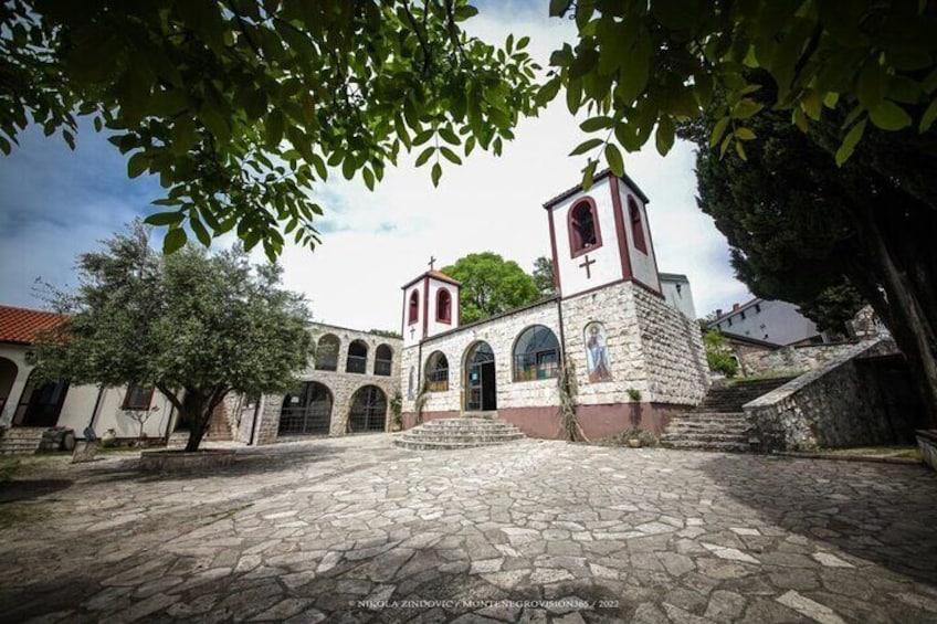 Monastery tour MONESTERY CETINJE DAJBABE AND OSTROG