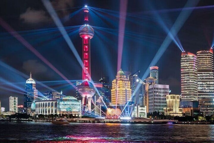 Shanghai Night River Cruise and Light Tour with Yuyuan Bazaar