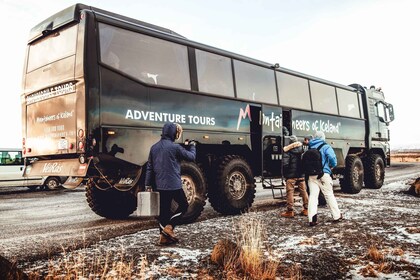 Vom Gullfoss aus: Langjökull Gletscher Schneemobil Tour