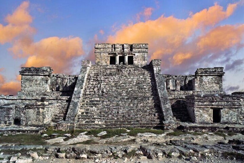 MAYAN RUINS