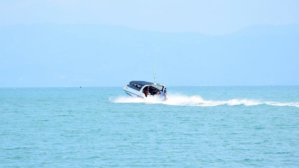 View of the boat on the Day Trip to Angthong National Park by Speedboat in Thailand 