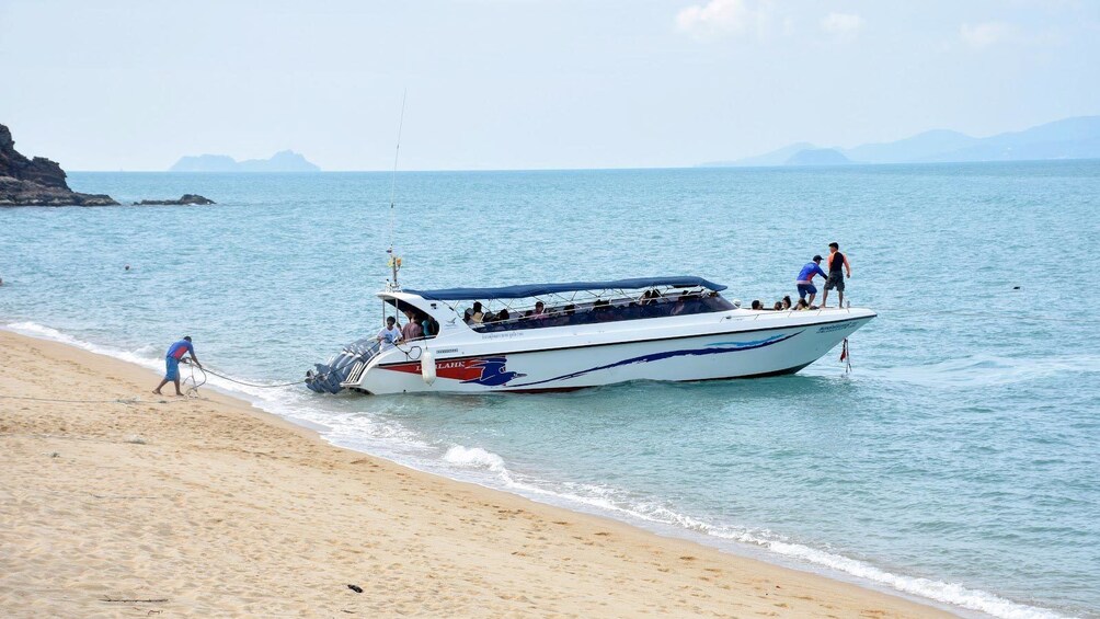 Day Trip to Angthong National Park by Speedboat in Thailand 