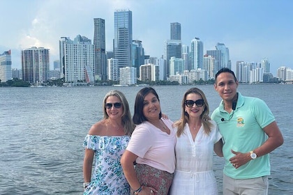 Miami Combo: City Half Day Tour, waking Tour, Biscayne Bay Cruise