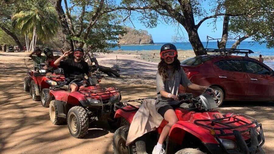Discover secret beaches near Tamarindo on ATVs