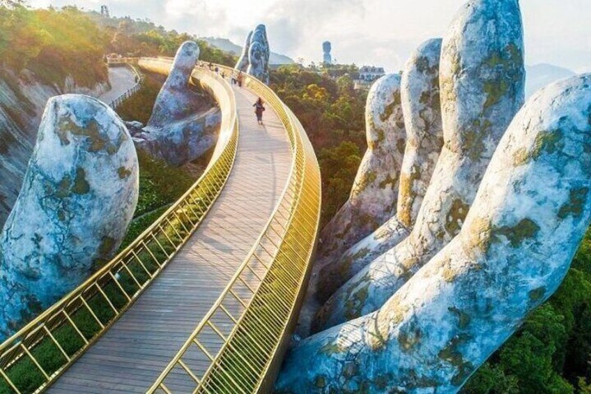 Danang Travel- Ba Na Hills - Golden Bridge Small Group Tour 1 Day