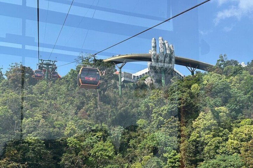 Full Day Da Nang Golden Bridge & Ba Na Hills Small Group (12paxs)