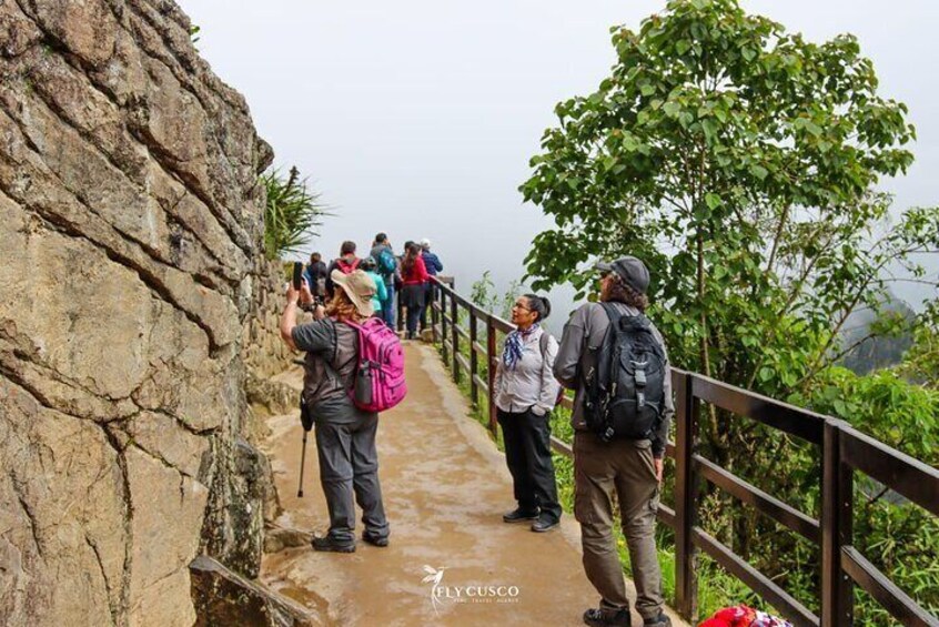 Full Day Private Tour to Machu Picchu from Cusco (Choose train options)